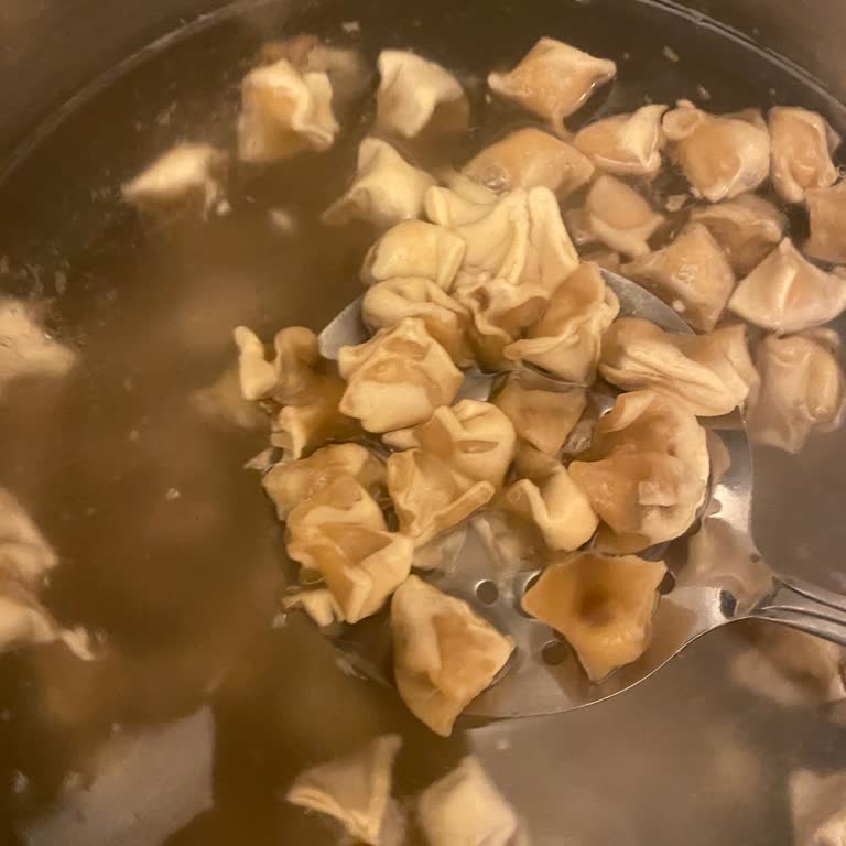 Şok Market'ün Mantısında Bozulma Ve Soğuk Zincir İhlali