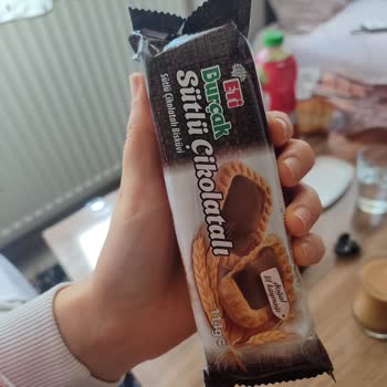 Balıkesir 6N Markette Küflü Eti Burçak Bisküvisi Satışı