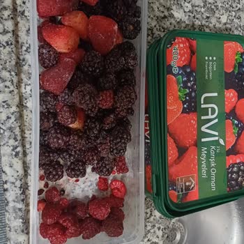 Karışık Orman Meyvelerinde Oran Dengesizliği Ve Müşteri Hizmetlerinden Geri Dönüş Olmaması