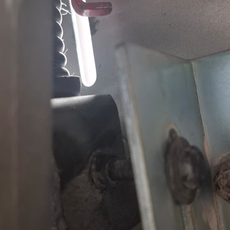 Makita Şerit Testere'de Ürün Arızası Ve Yetkili Servisin Kaba Tutumu!