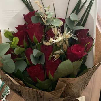 İlan Edilen Taze Güller Gelmedi, Görüntülü Onay Yok