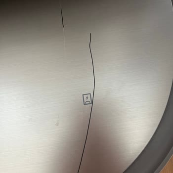 Yetkili Servis Rotası Sonrası Parkede Çizik Oluşturdu