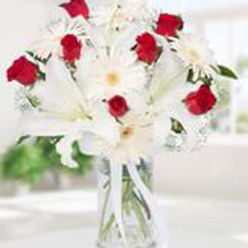 Çiçek Market'ten Solmuş Ve Görseliyle Uyuşmayan Çiçek Siparişi İçin İade Talebi