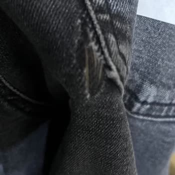 Maviden Aldığım Kot Pantolonun Arka Cep Dibi Deforme Olup Yırtıldı, Değişim Talebim Reddedildi