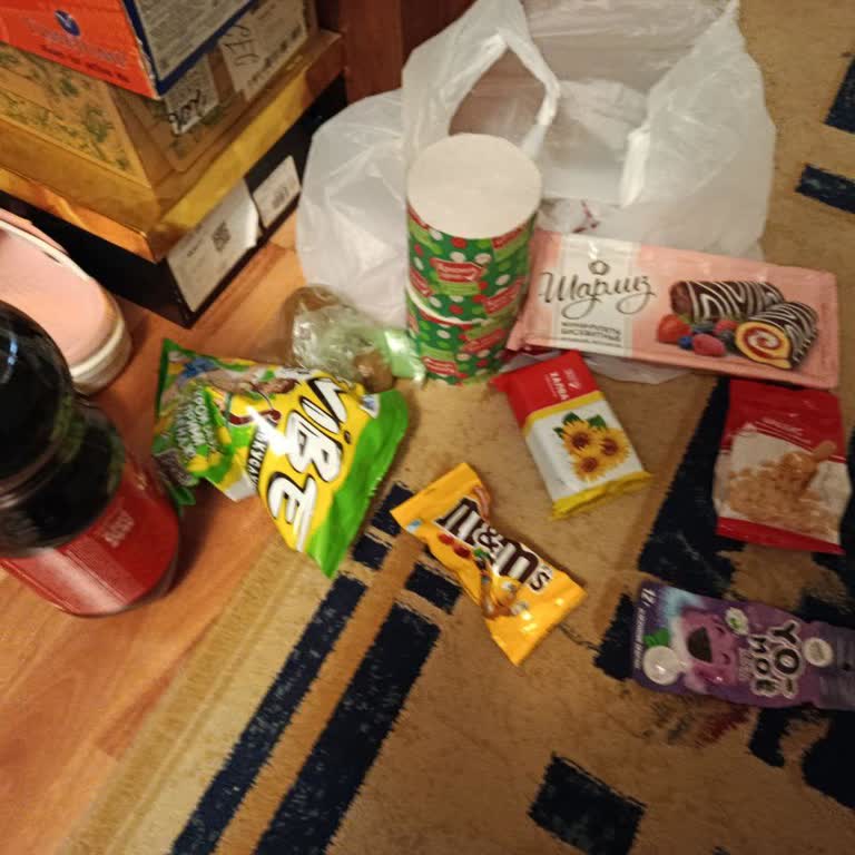 Яндекс.Еда&nbsp;доставила только часть заказа, отсутствие реакции поддержки, прошу вернуть деньги