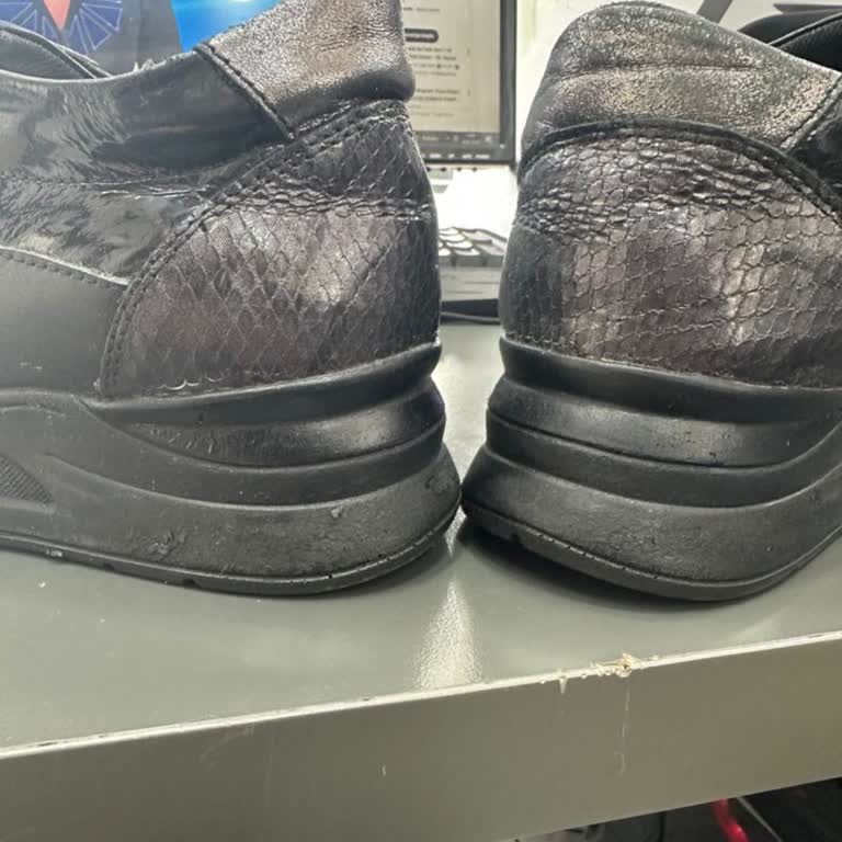 Kalitesiz Ayakkabılar Ve Reddedilen İade Talebi