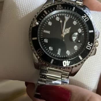 Kişiselleştirilmemiş Saat İçin 1200 TL Tam İade Talebi