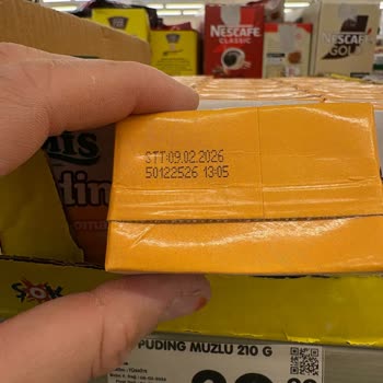 Manavgat Şok Şubesinde Tarihi Geçmiş Pudingler Hemen Kaldırılmalı