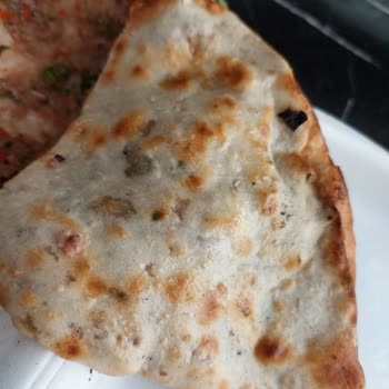 Hamur Gibi Yanık Lahmacunlar, Çürük Roka Ve Çözüm Sunmayan İşletme