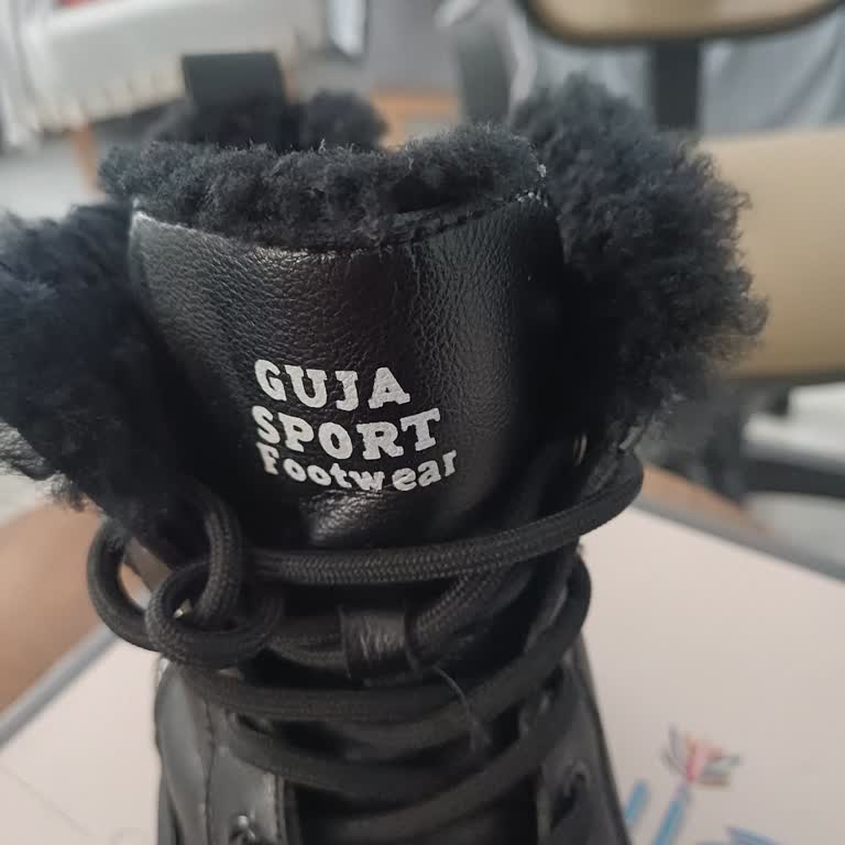 Guja Ayakkabısının Kısa Sürede Renk Değişimi Ve Deri Çatlaması Nedeniyle Değişim Talebi