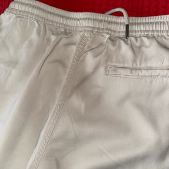 Talimatlara Uygun Yıkama Sonrası Pantolonun Aşırı Renk Kaybı