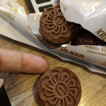 Kılı Bisküvi Nedeniyle Tüm Paketi Çöpe Atmak Zorunda Kaldım