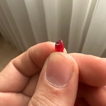 Tespihçi Lokman Usta Aldığım Tesbihin Taşı Kısa Sürede Kırıldı!