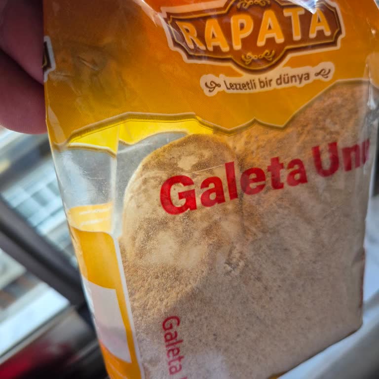 Ulubatlı Onur Market’te Rapata Galeta Ununda Büyük Streç Naylon Parçası Tespit Edildi