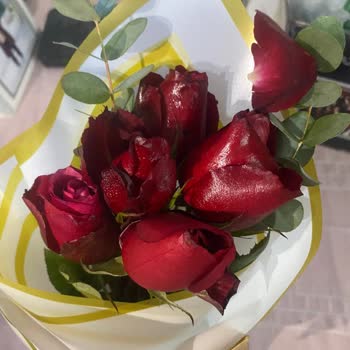 Çiçek Sepeti'nde Çürük Çiçek Teslimatı Ve Yanıtsız Müşteri Hizmetleri