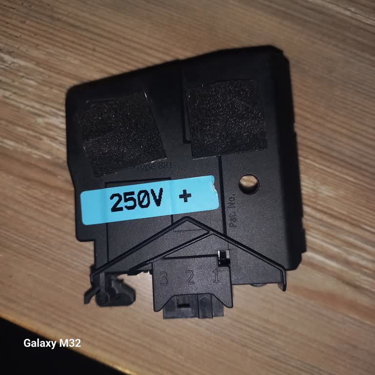 Samsung Yetkili Servisinde 3500 TL'lik Fahiş Parça Ücreti