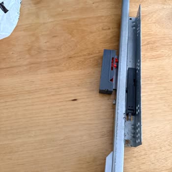 Bas Aç Mekanizması Sürekli Kırılıyor: Ücretsiz Parça Değişimi Talebim