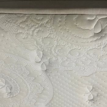 İdaş Yıkama Sonrası Yatakta Sararma Ve Bombe Sorunları Ürün Değişimi Talebi