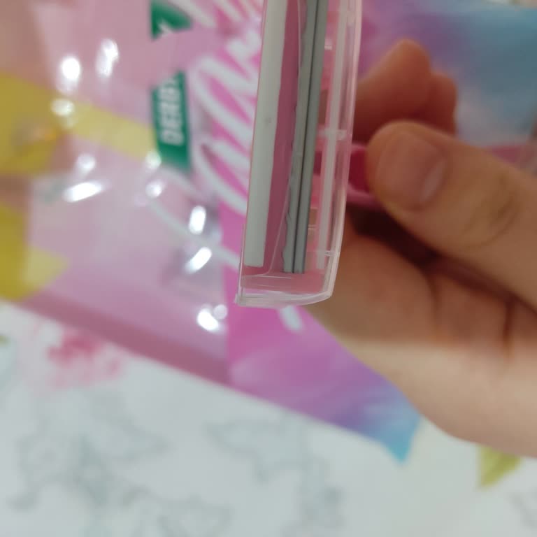 Gratis Mağazasında Jilet Paketi İçinde Kıl Bulunması Hijyen İhlali