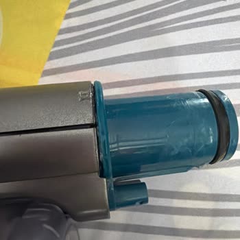 Philips 8000 Serisi Dikey Süpürge Parçası Kırıldı: Ücretsiz Tamir Ya Da Parça Değişimi Talebi