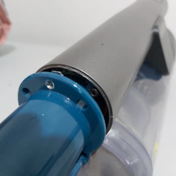 Philips 8000 Serisi Dikey Süpürge Parçası Kırıldı: Ücretsiz Tamir Ya Da Parça Değişimi Talebi