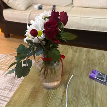 Çiçek Sepeti'nden Gelen Ürün Görseliyle Uyumlu Olmaması Ve Özensiz Aranjman Üzerine Şikayet