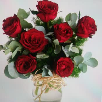 Sevgililer Günü Çiçek Siparişinde Görsel Farkı Ve Tam İade Talebi