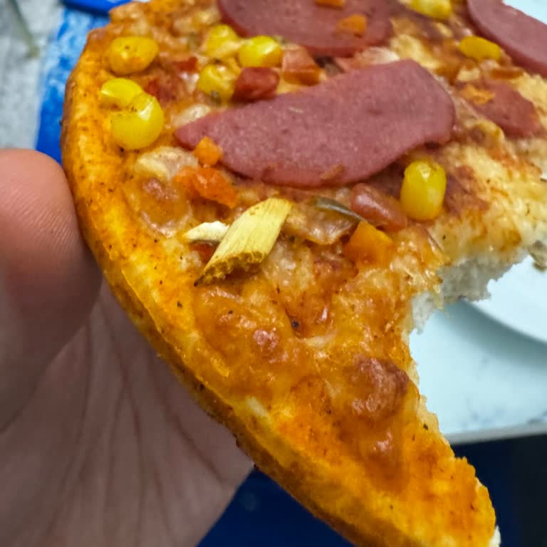 Nimet Pizza'sındaki Ahşap Parça Boğazı Kapabilir