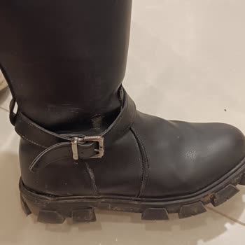 Çocuk Botunun Kısa Sürede Açılan Tabanı İçin Değişim Talebi