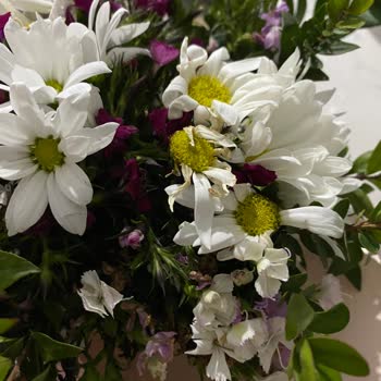 Çiçek Sepeti'nden Solmuş Çiçek Teslimatı Ve Cevapsız Müşteri Hizmeti