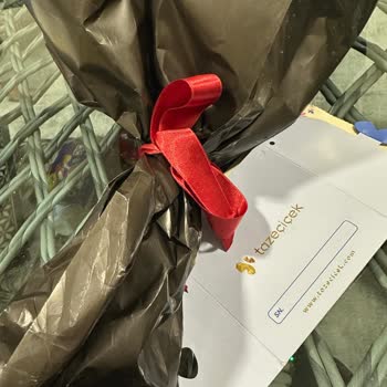 Yanlış Ve Solmuş Buket Gönderildi; Tam İade Ve Yeniden Gönderim Talebim