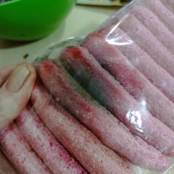 Migros’ta Pesotti Kedi Dili Ürünlerinde Küflü Ve Sağlık Riski