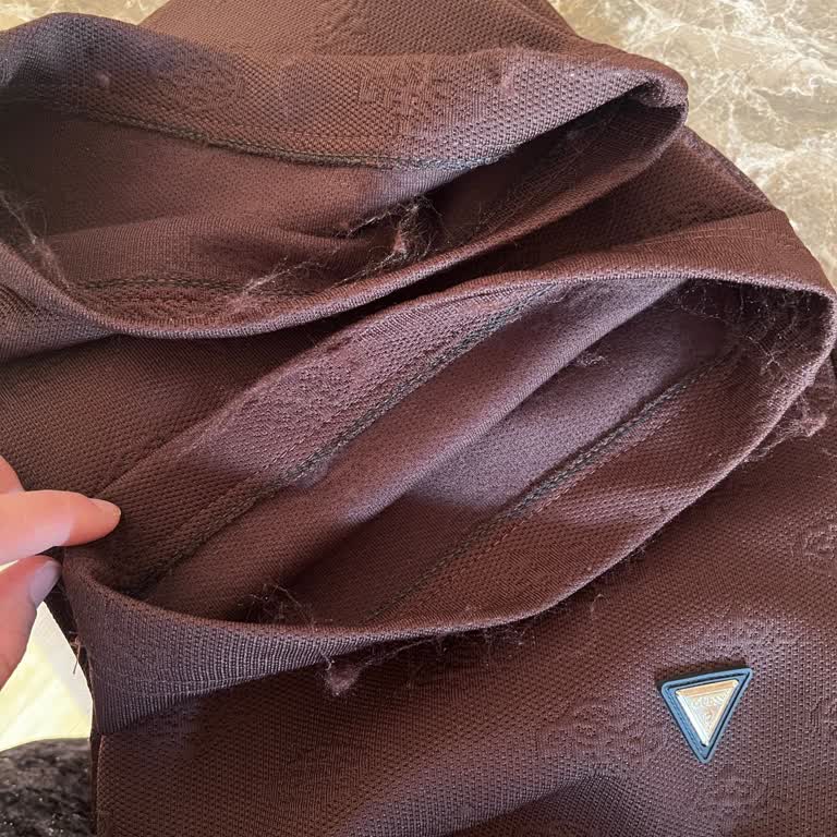 Orijinal Satılan Guess Takımında Kalite Sorunu Ve Değişim İsteği Reddedildi