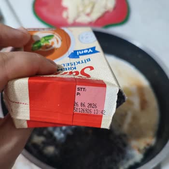 Sana Krema Bitkisel Yağlı’da Bozuk Ürünler İçin Para İadesi Talebi