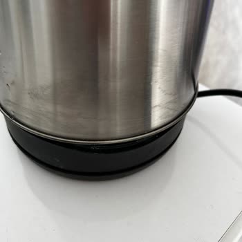 Hasarlı Çay Makinesi, Kesik Parmak Ve Cevapsız DM, İade Talebi