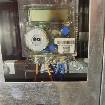 Elektrik Kesintisi Ve Yanmış Sayaçtan Kaynaklanan Güvenlik Endişesi