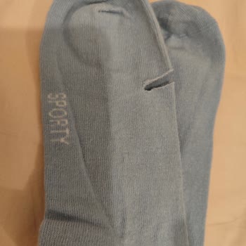 Hasarlı Çorap Teslimatı Ve Müşteri Hizmetlerinin Yetersizliği