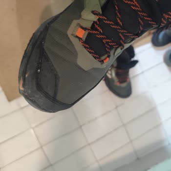 Adidas Terrex AX4 Mid Gore-Tex Leaks in First Rain