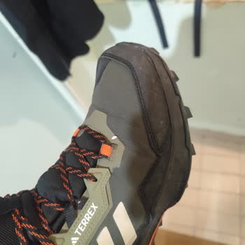 Adidas Terrex AX4 Mid Gore-Tex Leaks in First Rain