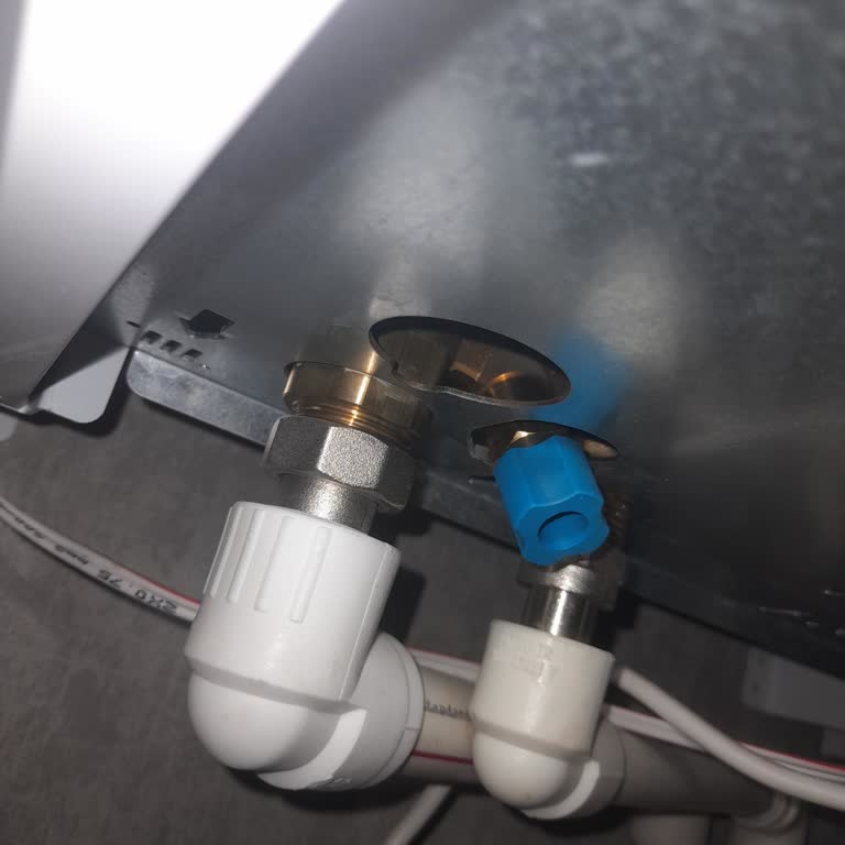 Garanti Kapsamındaki Kombi Vanası İçin Ücret Talebi Ve Müşteri Hizmetleri Erişim Sorunu