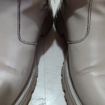 Kısa Sürede Çatlayan Deri Bot İçin Garanti Reddi Ve Değişim Talebi