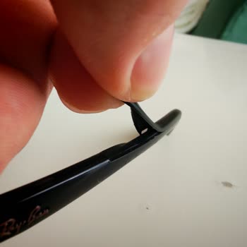 Rayban Çocuk Gözlüğünün Çift Taraflı Yırtılması Ve Kullanıcı Hatası İddiası