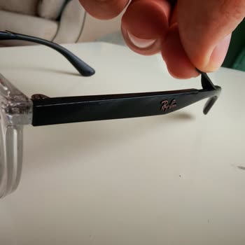 Rayban Çocuk Gözlüğünün Çift Taraflı Yırtılması Ve Kullanıcı Hatası İddiası