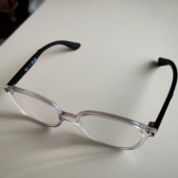 Rayban Çocuk Gözlüğünün Çift Taraflı Yırtılması Ve Kullanıcı Hatası İddiası