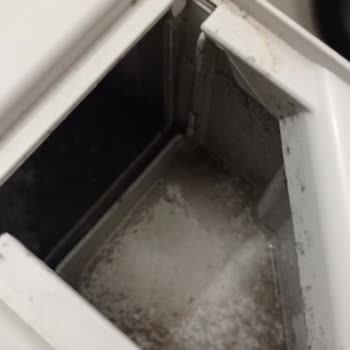 Özel Teknik Servis | 444 15 31 Haksız Ücret, Kırık Panel Ve Kaba Teknisyen!