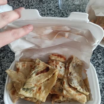 Geciken Ve Soğuk Sipariş, Hatalı Ayran Ve İade Reddi