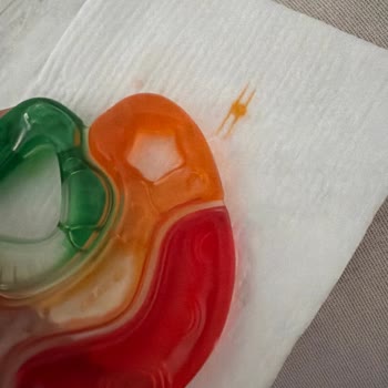 Wee Baby Diş Kaşıyıcıda Delik Ve Sızıntı Bebeğin Güvenliğini Tehdit Ediyor