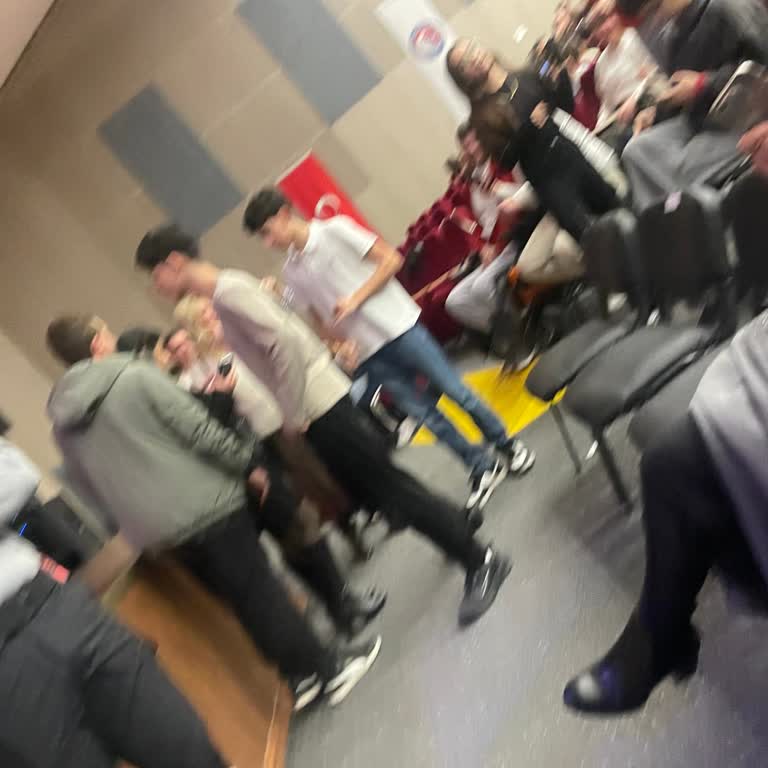 Ön Sıra Biletleri İçin Ödenen Ücretin İadesi Talebi