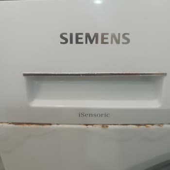 Siemens Ev Aletleri Çamaşır Makinesinde Küf Ve Pas Sorunu, Ücretsiz Parça Değişimi Talebi