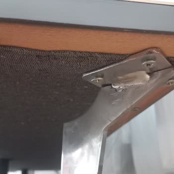 Kalitesiz Koltuk Takımı Ve Aşırı Yüksek Onarım Ücreti